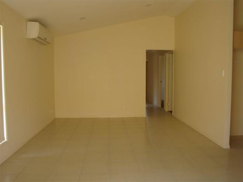 50 Alvine Dr, Eagleby QLD 4207