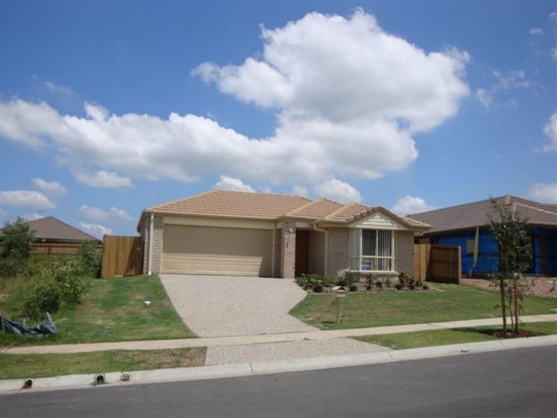 50 Alvine Dr, Eagleby QLD 4207