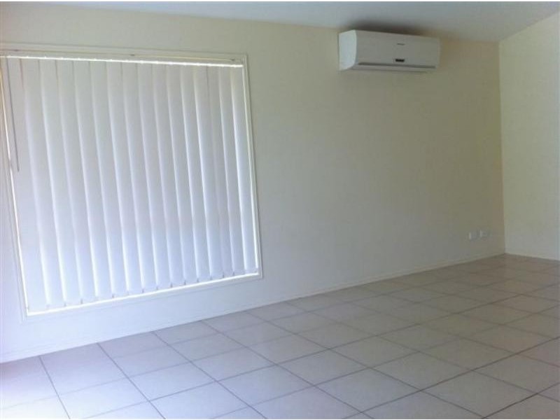 50 Alvine Dr, Eagleby QLD 4207