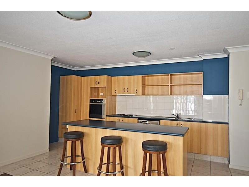 9/18 Parker St, Labrador QLD 4215