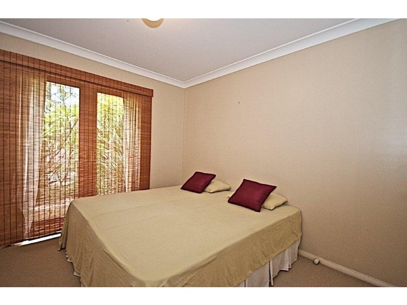 69 Arnold Palmer  Dr, Parkwood QLD 4214