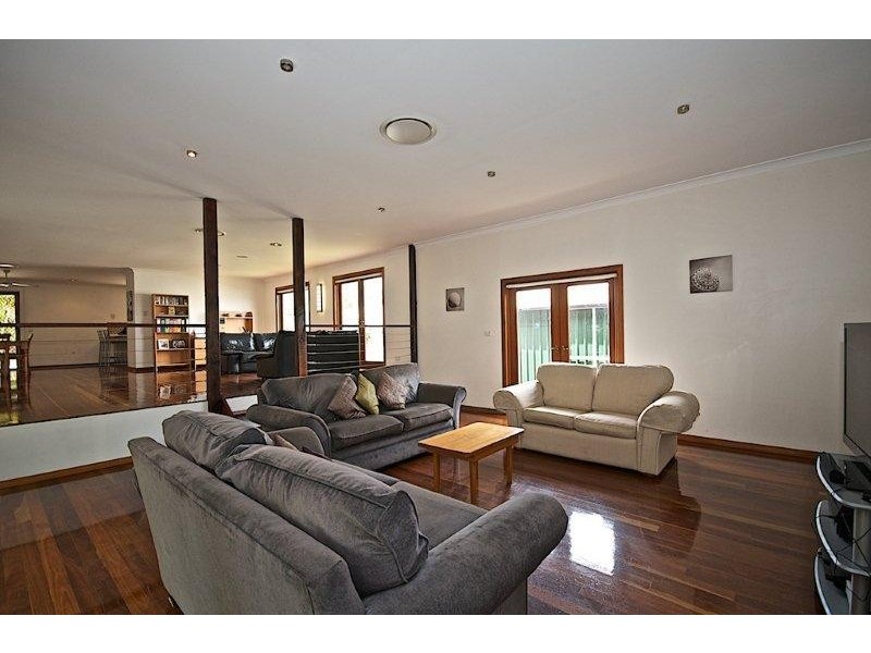 69 Arnold Palmer  Dr, Parkwood QLD 4214