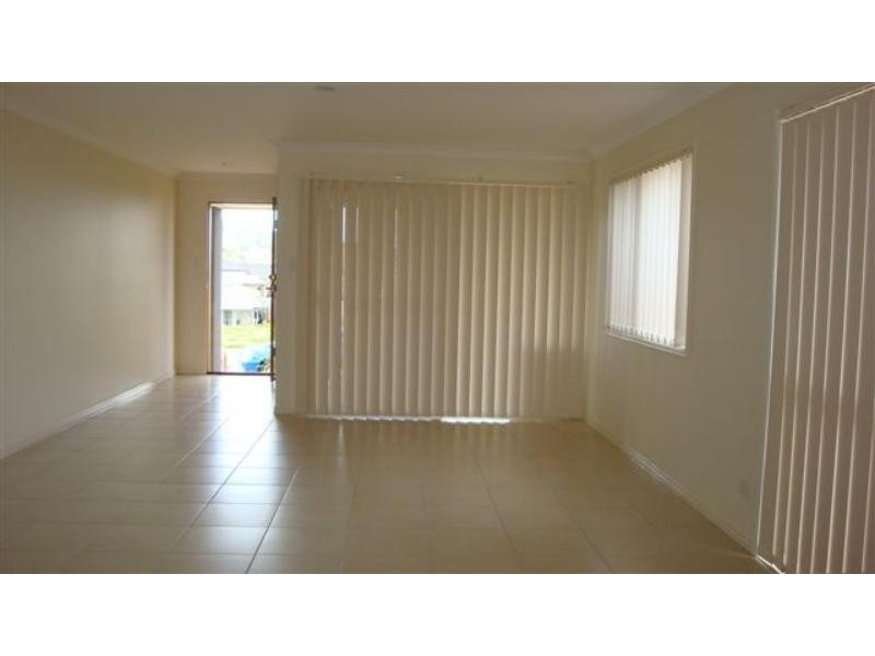 34 Filbert St, Upper Coomera QLD 4209