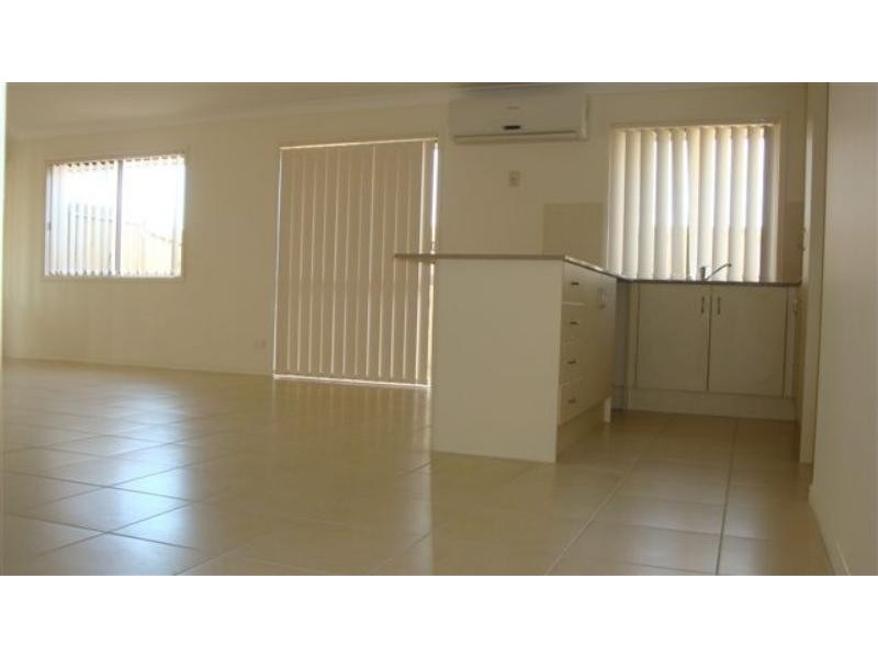 34 Filbert St, Upper Coomera QLD 4209