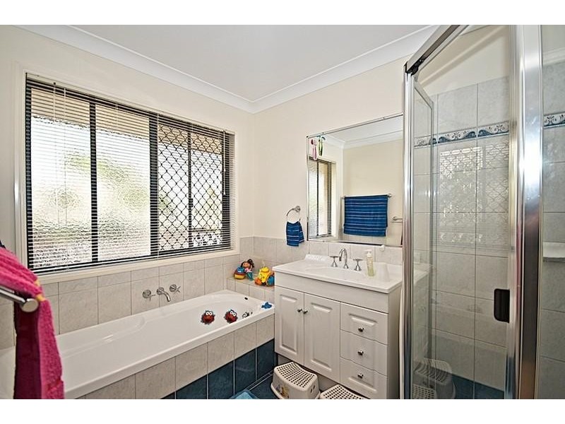 71 Christina Ryan Way, Arundel QLD 4214