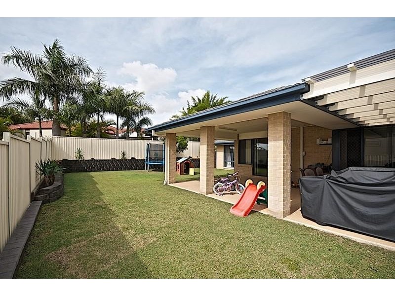 71 Christina Ryan Way, Arundel QLD 4214