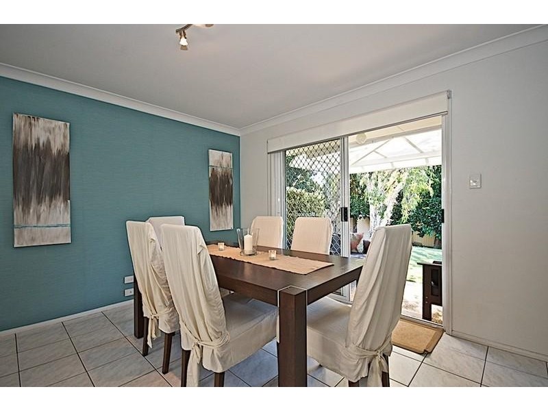 112 Henry Cotton Dr, Parkwood QLD 4214