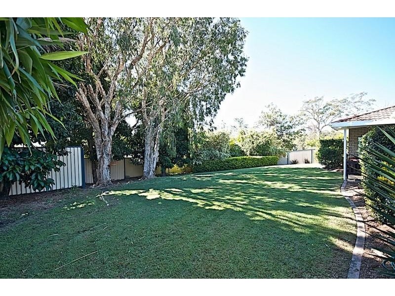 112 Henry Cotton Dr, Parkwood QLD 4214