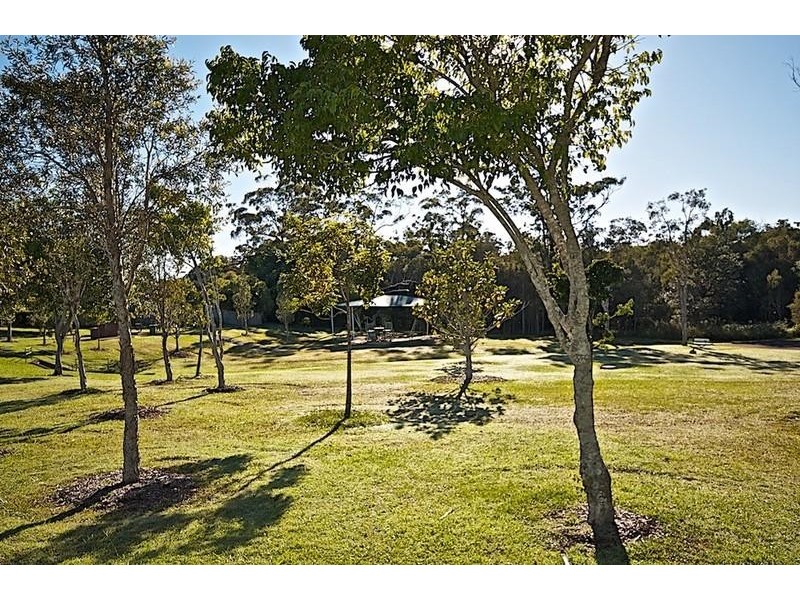 112 Henry Cotton Dr, Parkwood QLD 4214