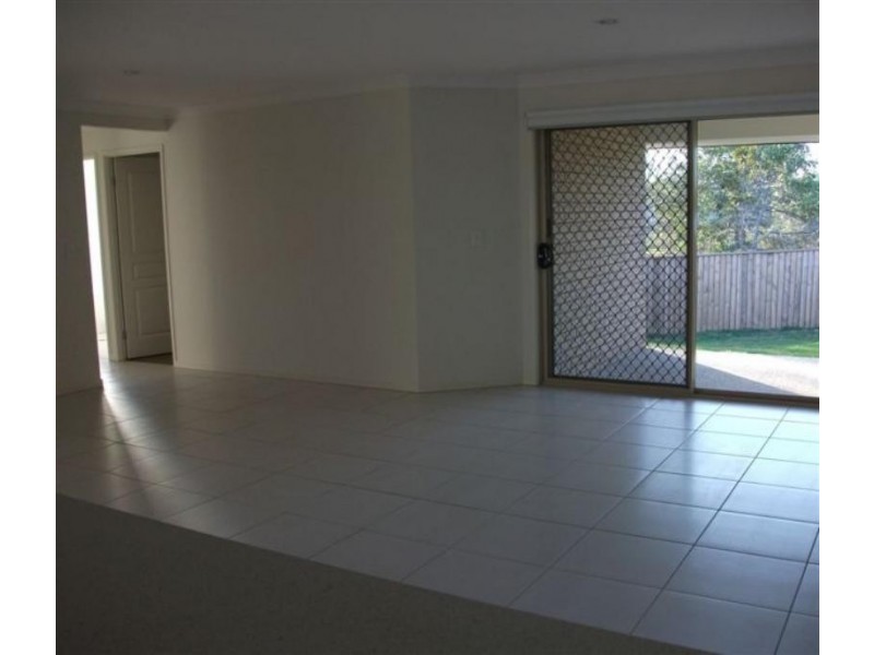 6 Pyrite St, Pimpama QLD 4209