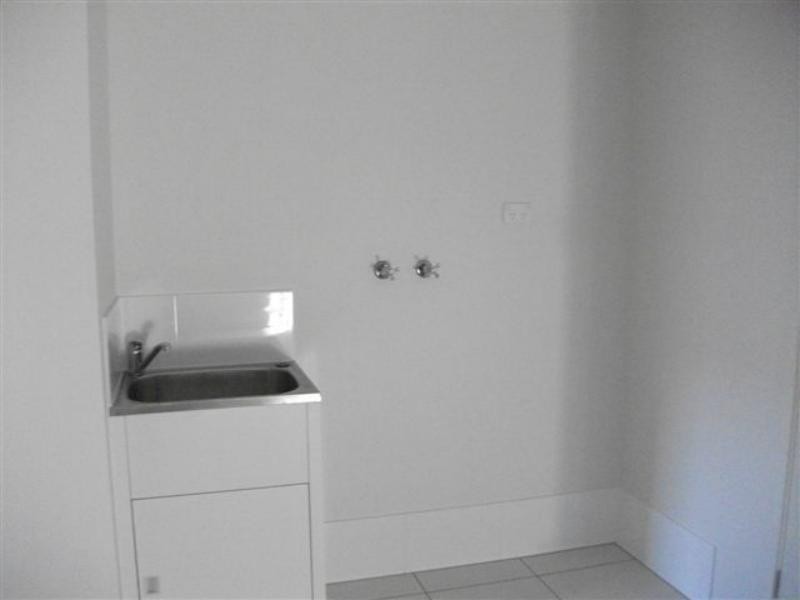 6 Pyrite St, Pimpama QLD 4209