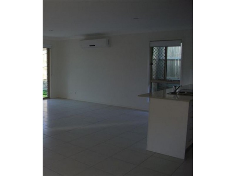 6 Pyrite St, Pimpama QLD 4209