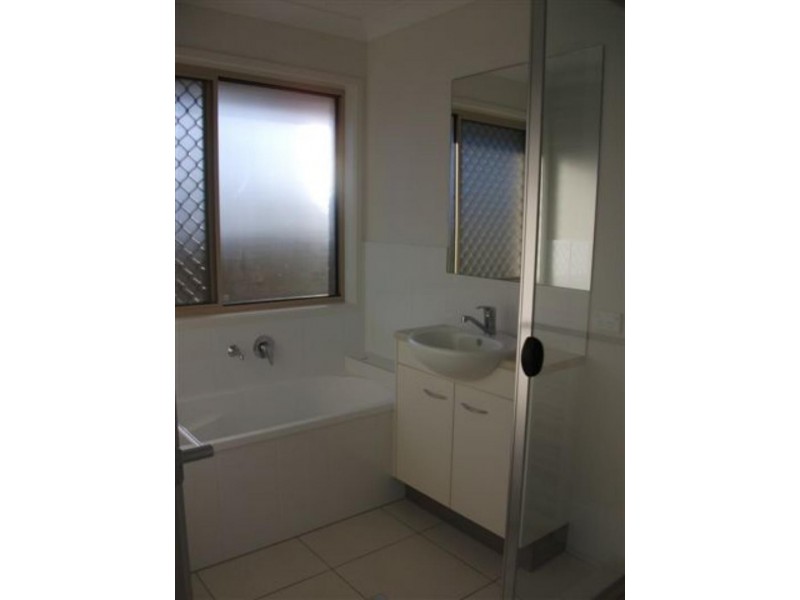 6 Pyrite St, Pimpama QLD 4209