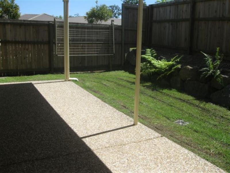 2/2 Hudson Ct, Coomera QLD 4209