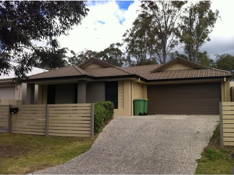 8 Sanctuary Pkwy, Waterford QLD 4133