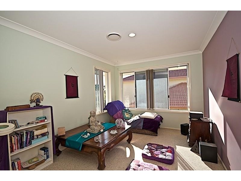 1 Delonix Ct, Arundel QLD 4214
