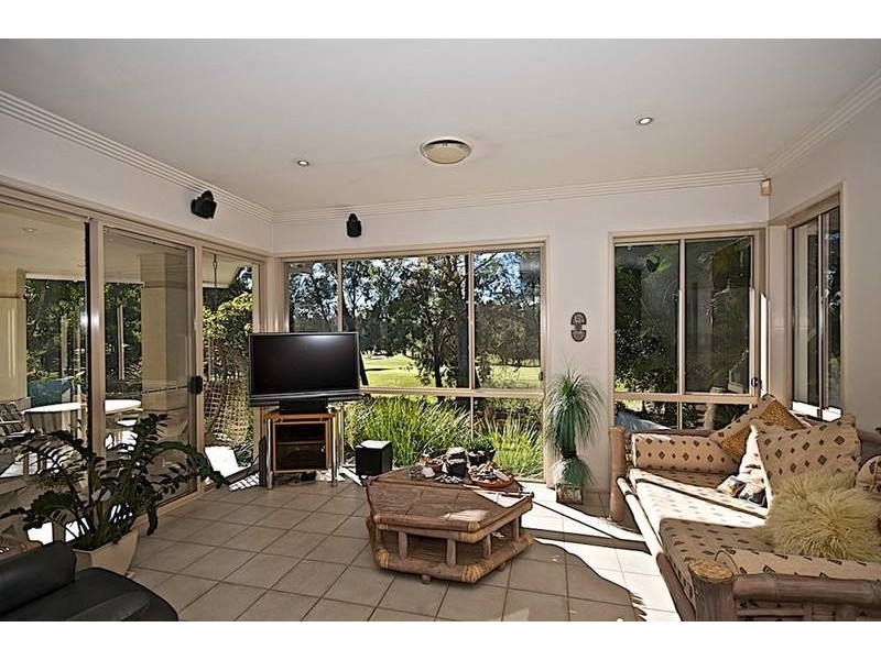 61 Chichester Dr, Arundel QLD 4214