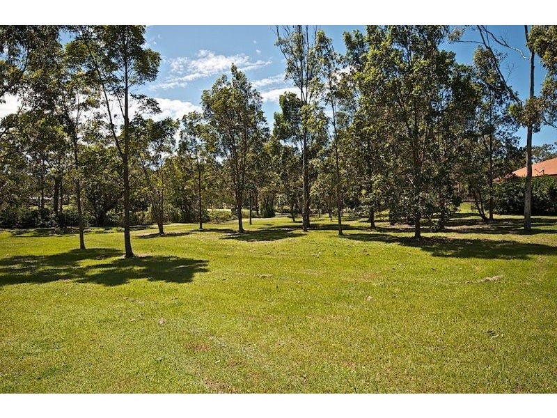 48 Fitzalan Cct, Arundel QLD 4214