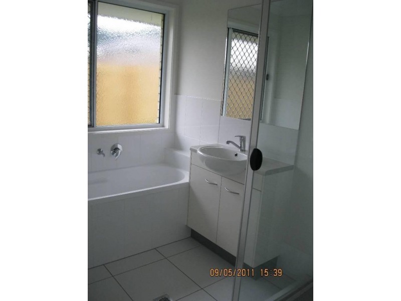 6 Breezeway Dr, Windaroo QLD 4207