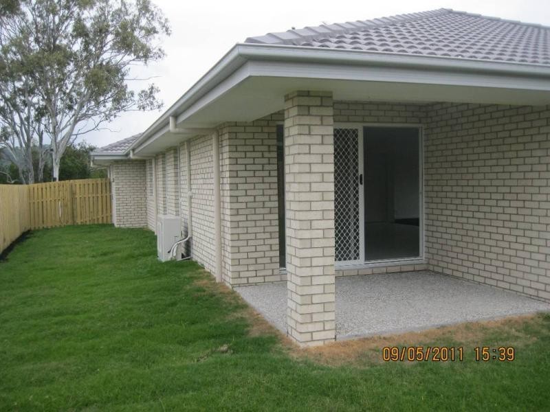 6 Breezeway Dr, Windaroo QLD 4207