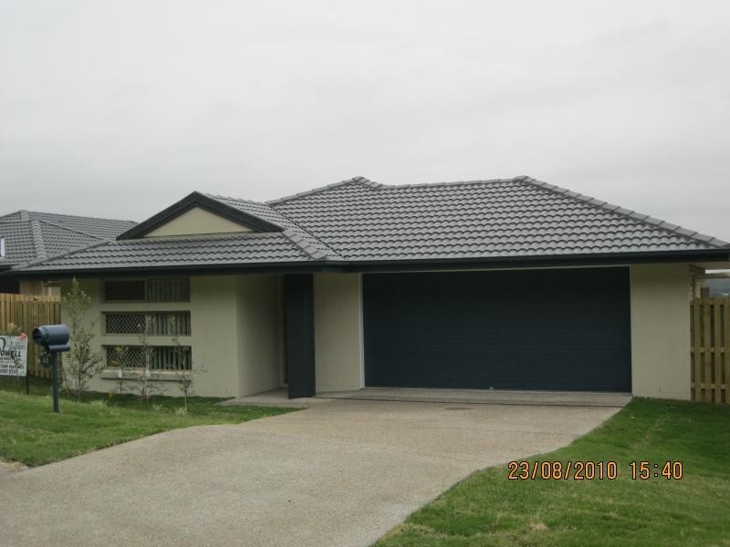 48 Sunridge Cct, Windaroo QLD 4207