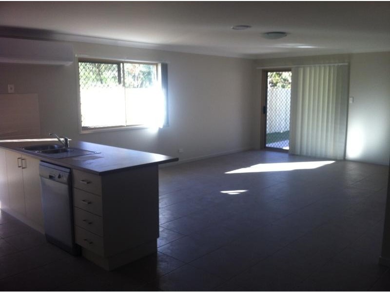 3 Montecarlo Cl, Loganlea QLD 4131