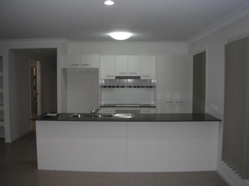 3 McWang Rd, Pimpama QLD 4209