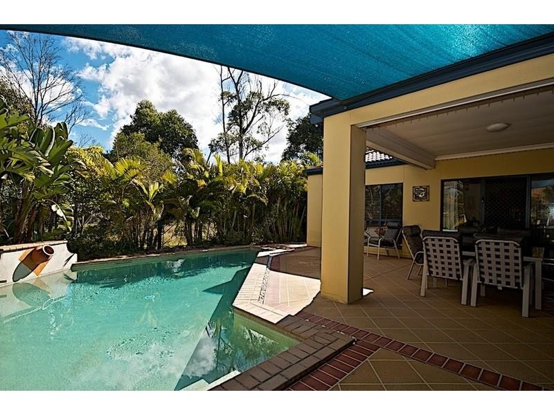 66 Christina Ryan Way, Arundel QLD 4214