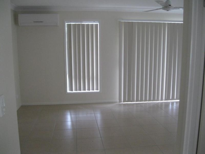 7 Kelly Ave, Coomera QLD 4209