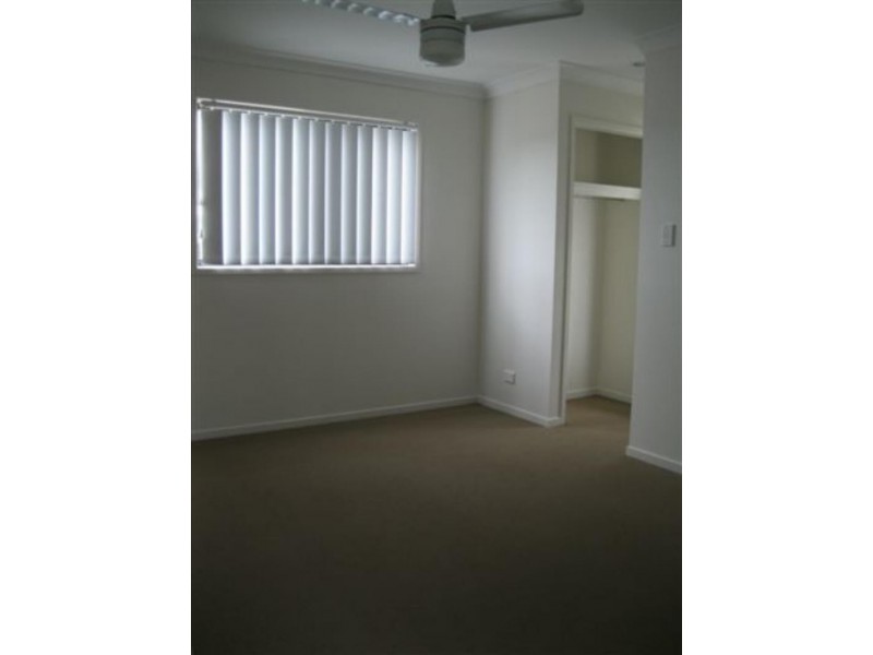 54 Lisa Cres, Coomera QLD 4209