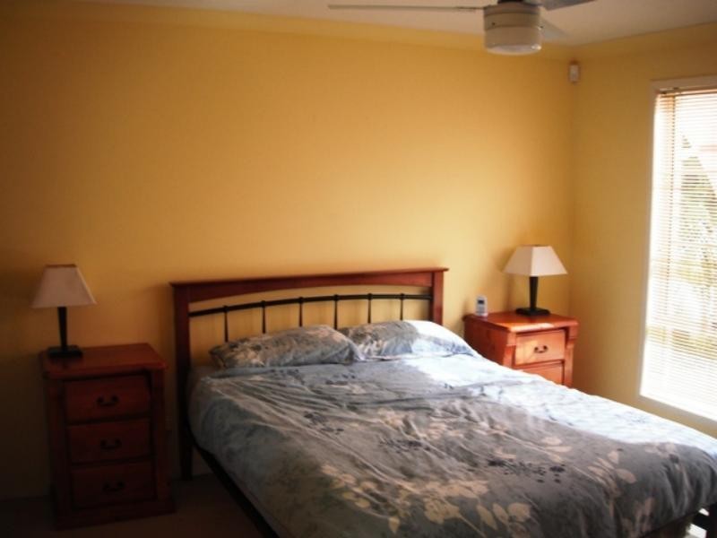 45 Howland  Cct, Pacific Pines QLD 4211