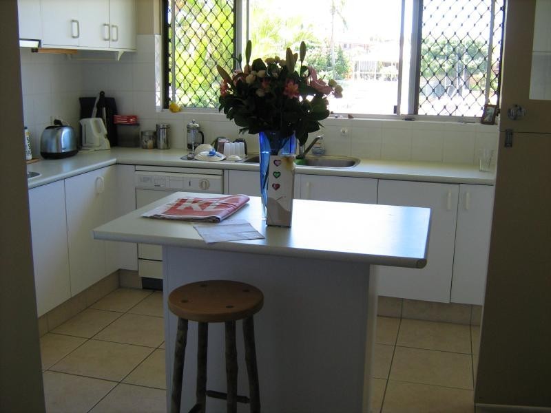 25 O’Grady Dr, Paradise Point QLD 4216