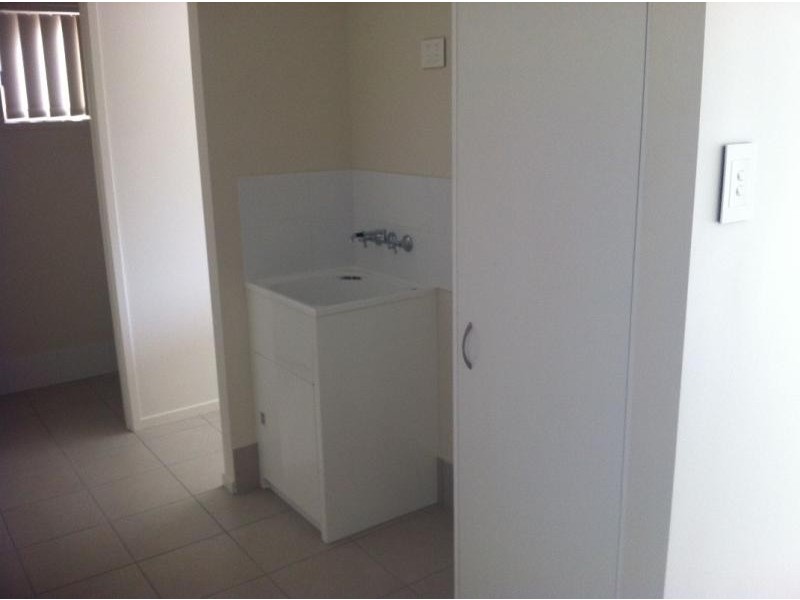 176 Haig Rd, Loganlea QLD 4131