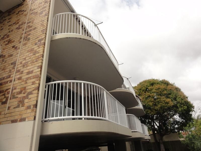 7/16-18 Abalone  Ave, Paradise Point QLD 4216