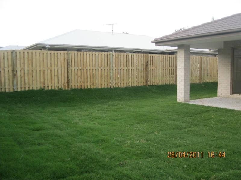 22 Breezeway Dr, Windaroo QLD 4207