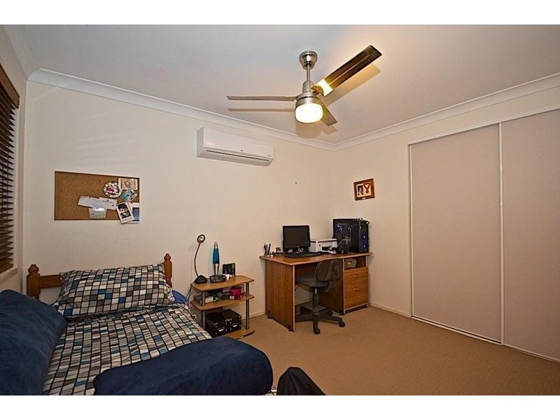 18 Forest Hills Ct, Parkwood QLD 4214