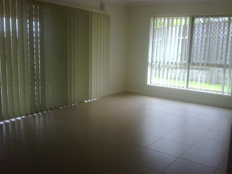 26 Kilkivan Dr, Ormeau QLD 4208