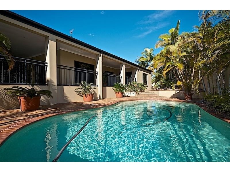 3 Adeliza Ct, Arundel QLD 4214