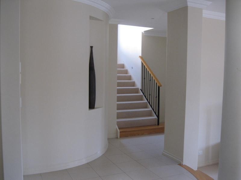 35 The Peninsula 0, Sovereign Islands QLD 4216