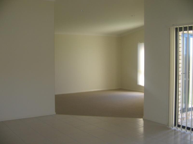 36 Annabelle Cres, Upper Coomera QLD 4209