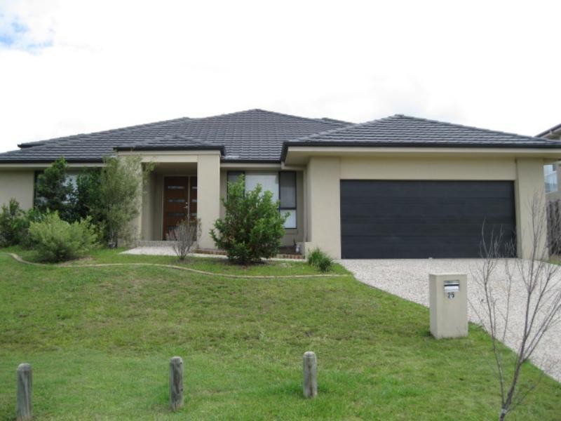 25 Amaranth Cres, Upper Coomera QLD 4209