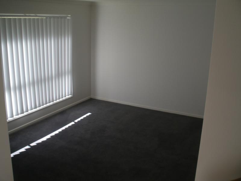 25 Amaranth Cres, Upper Coomera QLD 4209