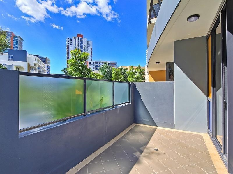 403/2 Aqua  St, Southport QLD 4215