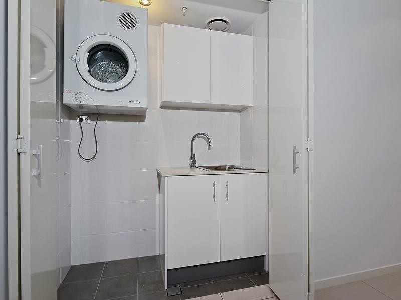 403/2 Aqua  St, Southport QLD 4215