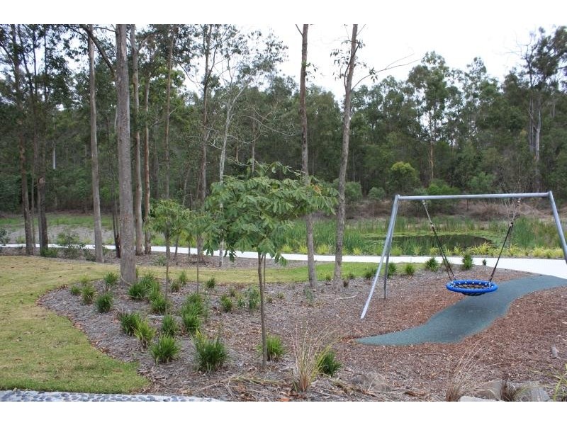 36 Sanctuary Pkwy, Waterford QLD 4133