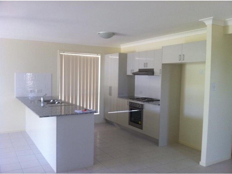 17/18-22 Maywood St, Loganlea QLD 4131