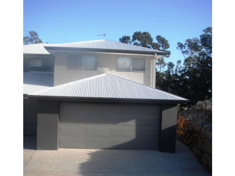 2/53 Springwood Ave, Pacific Pines QLD 4211