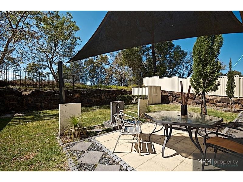 87 Tiger Dr, Arundel QLD 4214