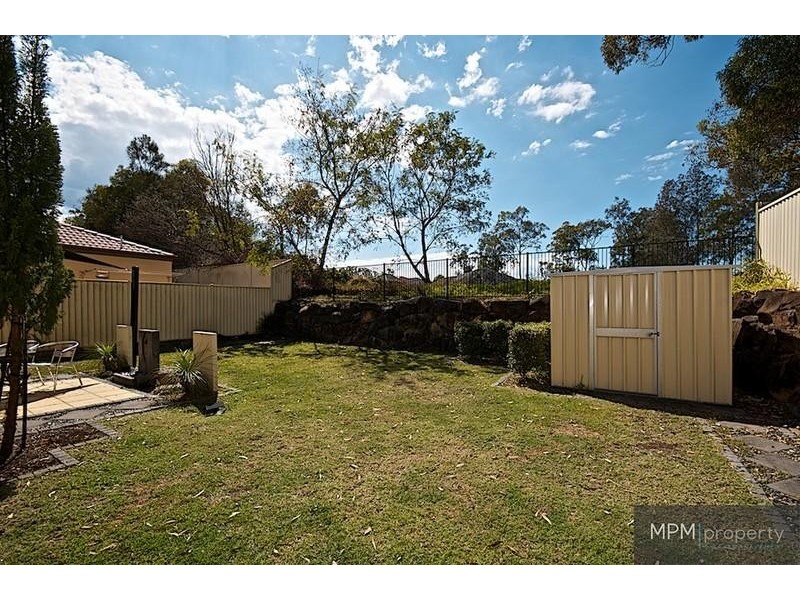 87 Tiger Dr, Arundel QLD 4214