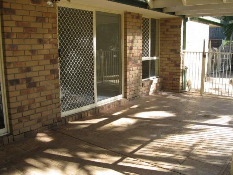 34 Alcott Ave, Parkwood QLD 4214